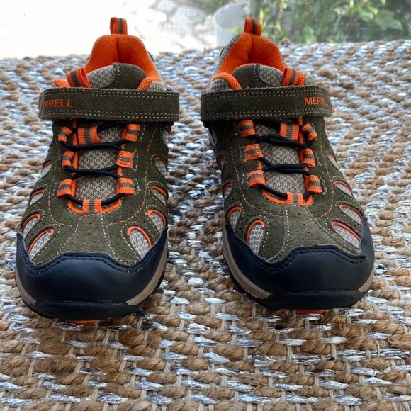 Merrell Other - NWOT Youth MERRELL Performance Sneakers Sz 3